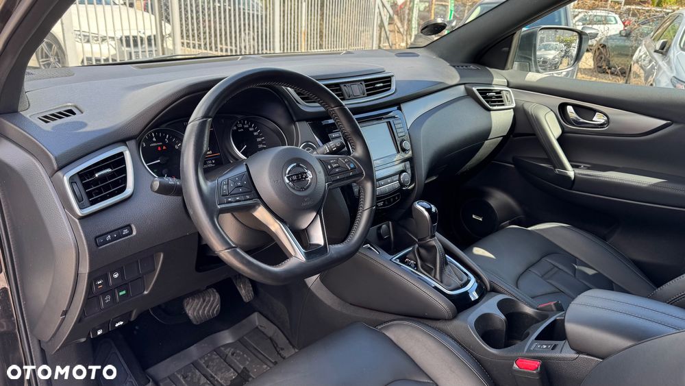Nissan Qashqai 1.3 DIG-T DCT TEKNA+ - 30
