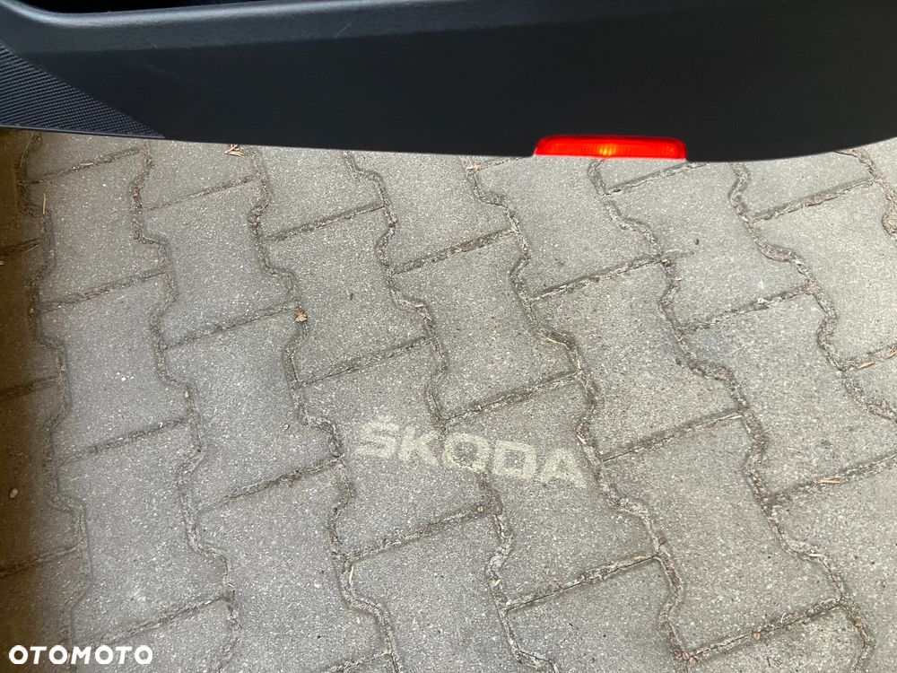 Skoda Superb 2.0 TDI SCR Sportline DSG - 15