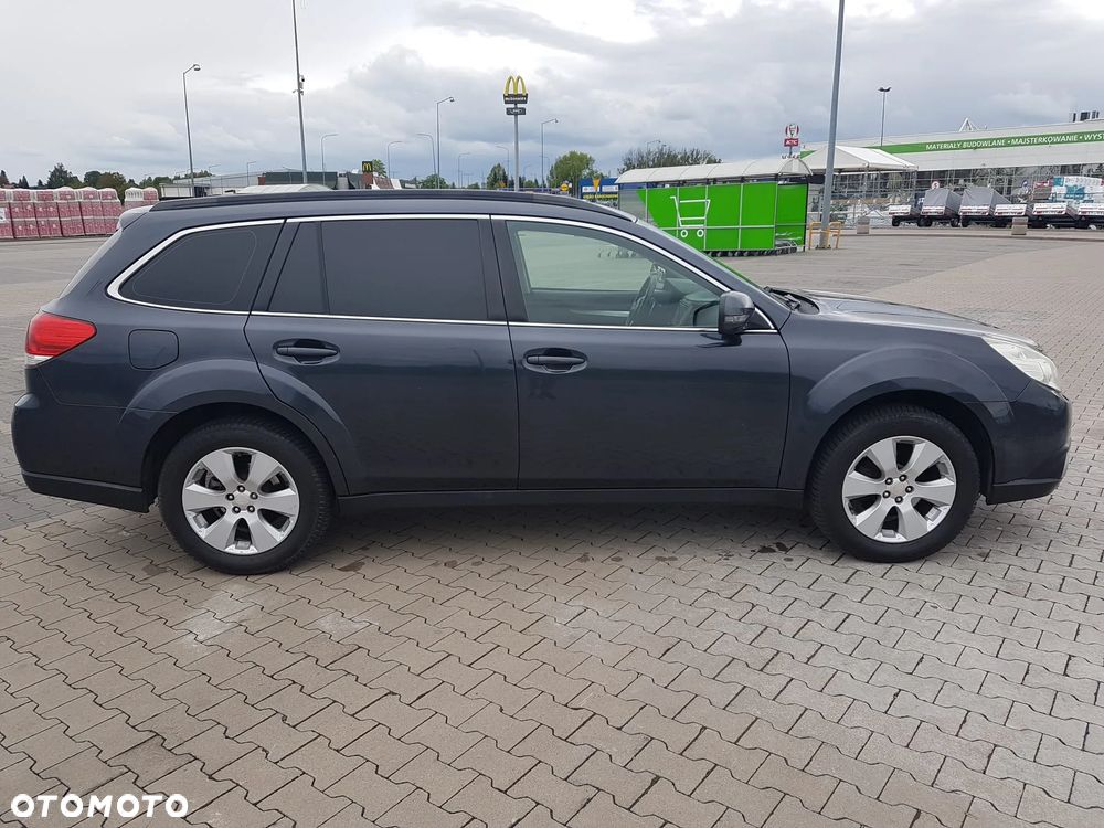Subaru Outback 2.5i Comfort AT - 3