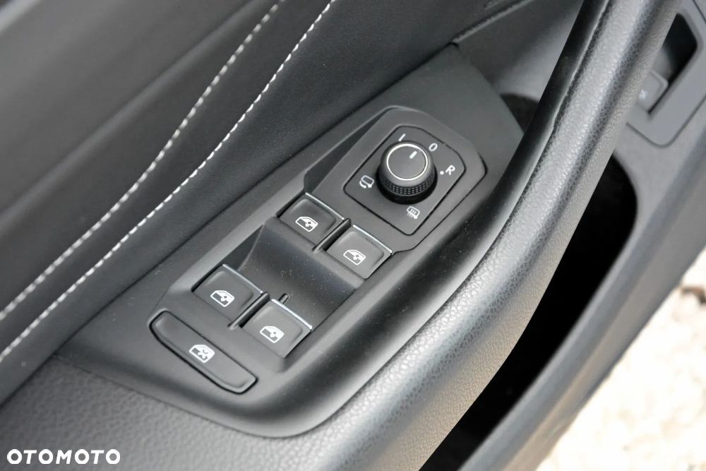 Volkswagen Arteon 2.0 TSI GPF Elegance DSG - 17