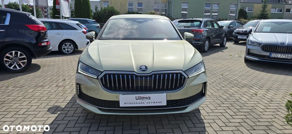 Skoda Superb 2.0 TDI SCR 4x4 Selection DSG - 2