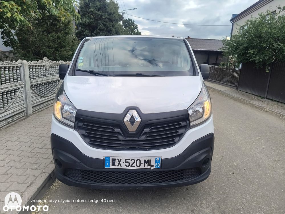 Renault Trafic - 1