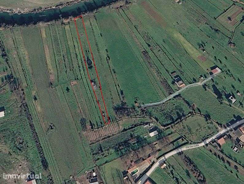 Terreno Rústico 2600m2 com anexo - Grande imagem: 3/9