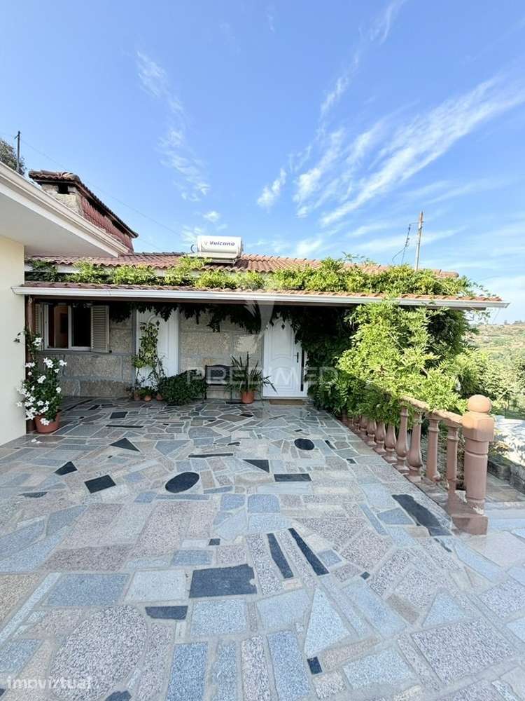 QUINTA | MORADIA T3 COM VINHA, PISCINA, ADEGA E LAGAR | GRILO – BAIÃO - Grande imagem: 4/40