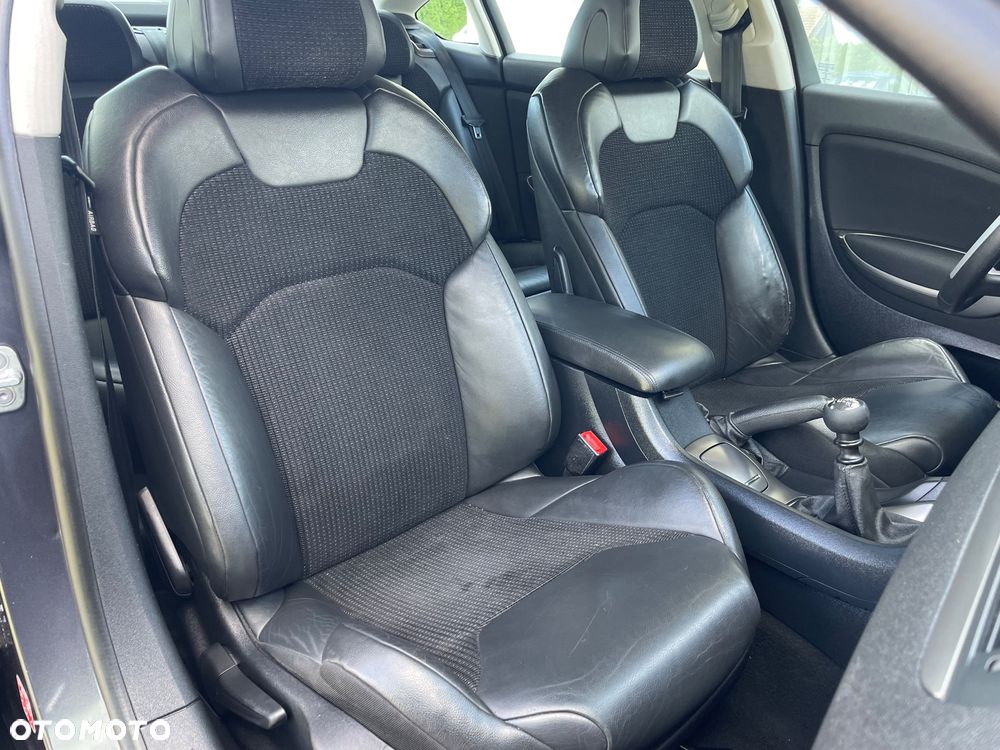Citroën C5 2.0 HDi Seduction - 14