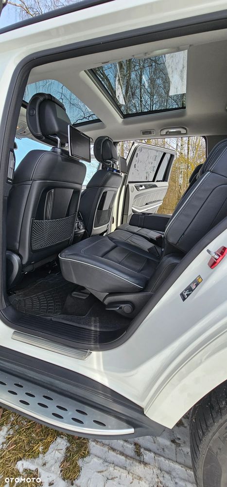 Mercedes-Benz GL 500 4Matic (BlueEFFICIENCY) 7G-TRONIC - 11