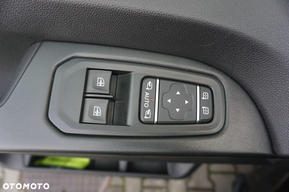 Renault Trafic - 13