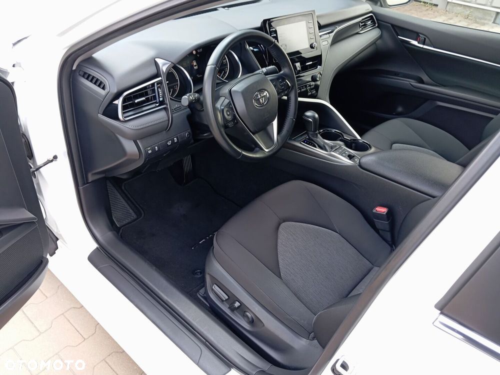 Toyota Camry 2.5 Hybrid Comfort CVT - 13