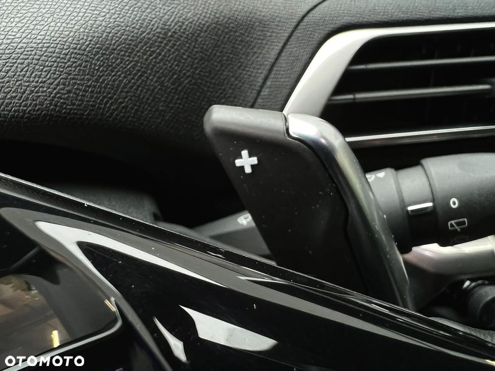 Peugeot 3008 PureTech 180 Stop & Start GPF EAT8 GT - 29