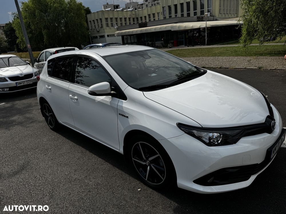 Toyota Auris - 5
