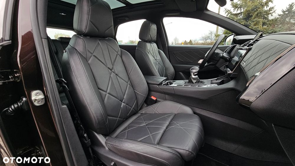 DS Automobiles DS 7 Crossback - 36