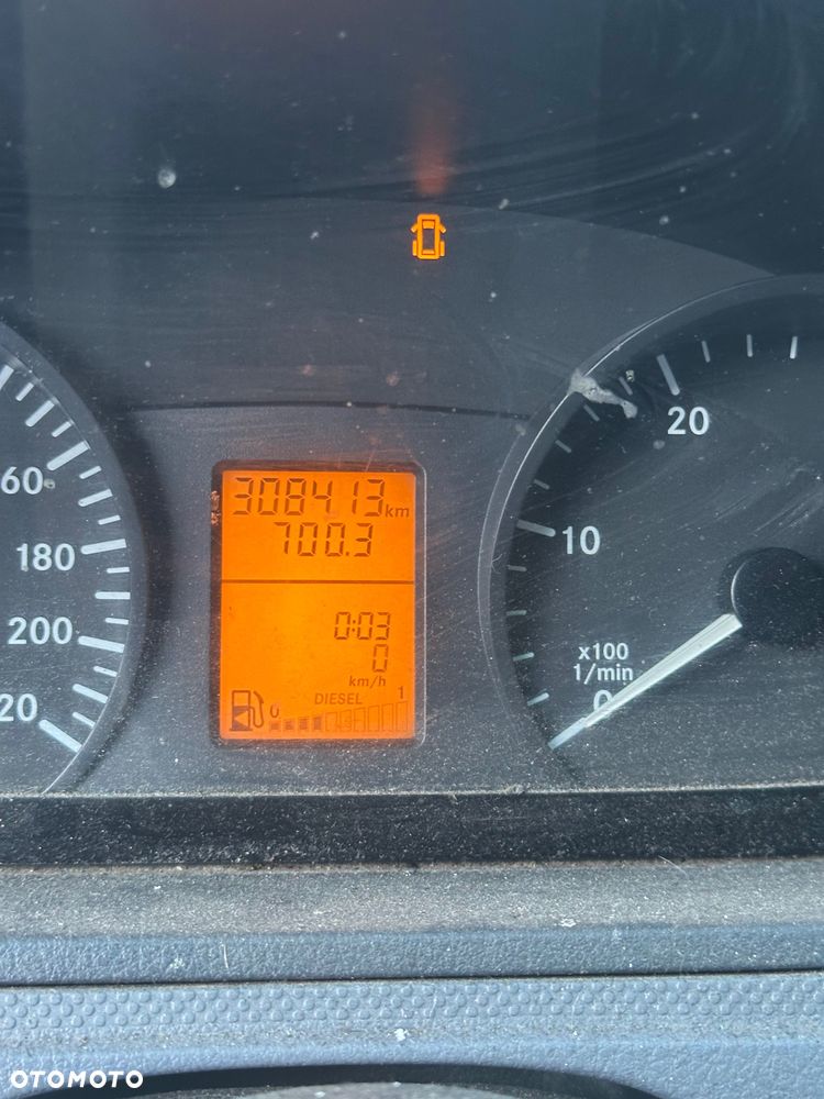 Mercedes-Benz Vito - 5
