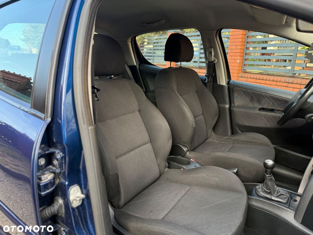 Peugeot 207 1.6 HDi 16V Speed - 14