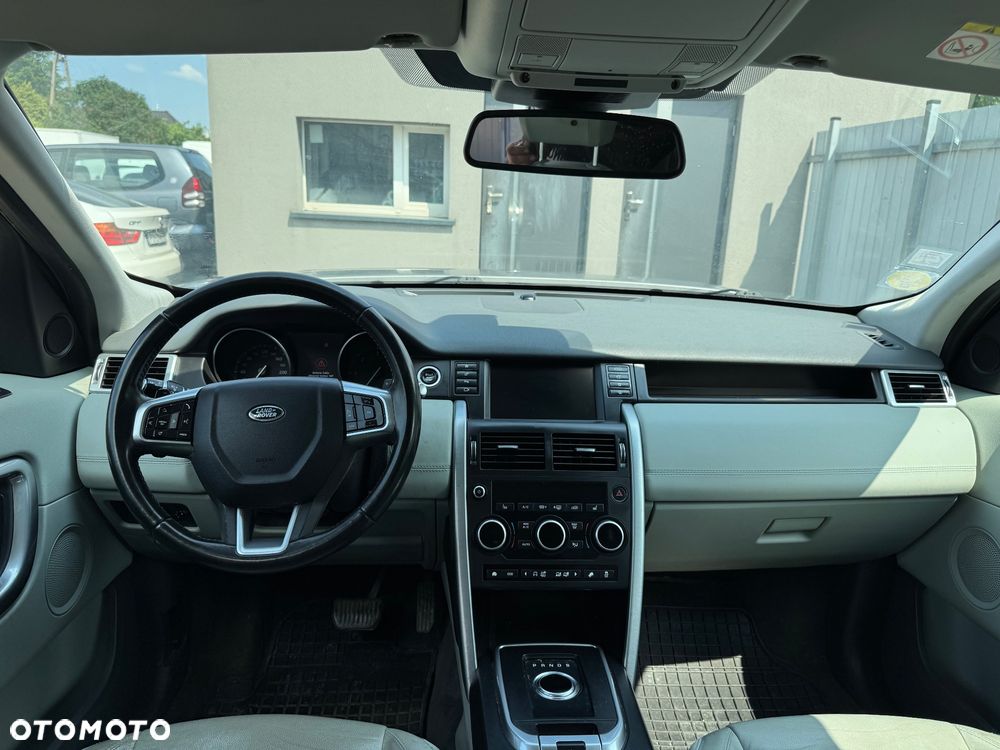 Land Rover Discovery Sport 2.0 TD4 HSE - 10