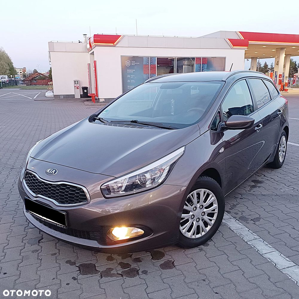 Kia Ceed 1.4 CVVT Attract - 1