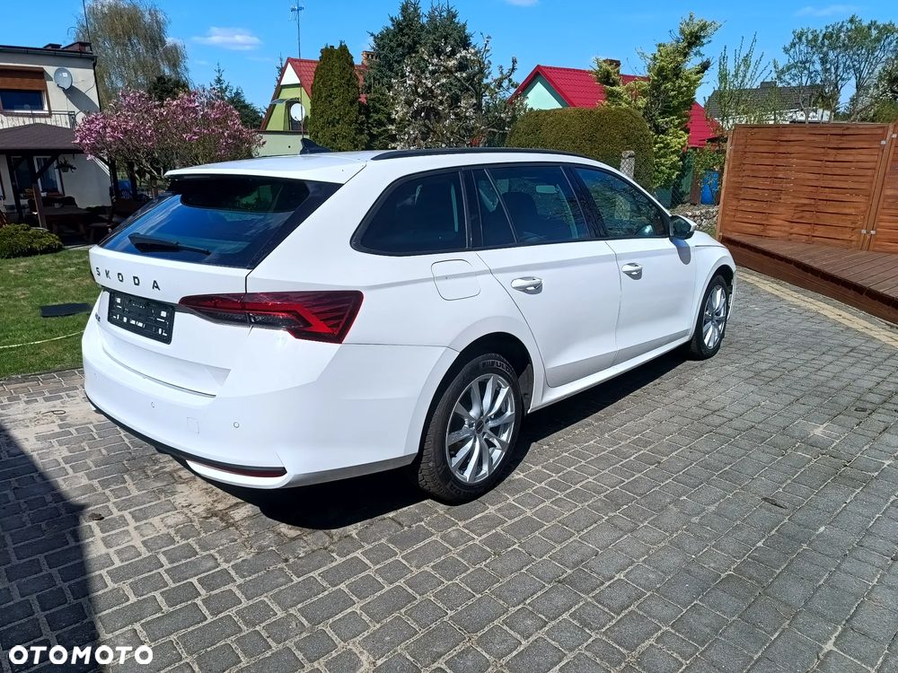 Skoda Octavia 2.0 TDI DSG Selection - 5