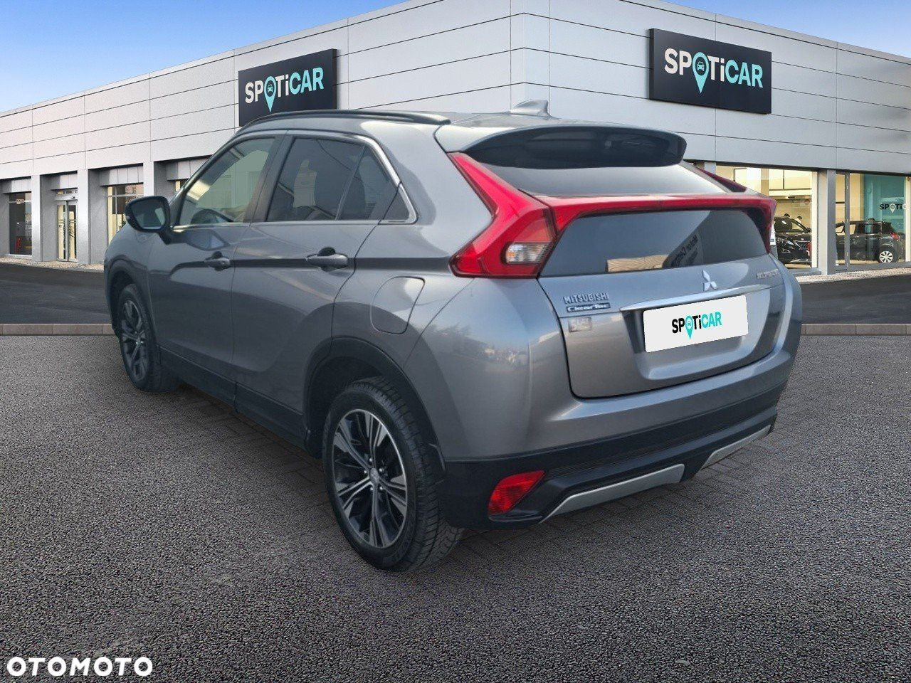 Mitsubishi Eclipse Cross - 7