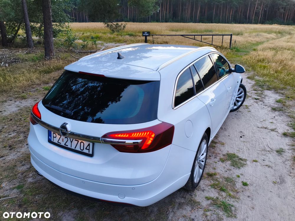 Opel Insignia 2.0 CDTI - 9