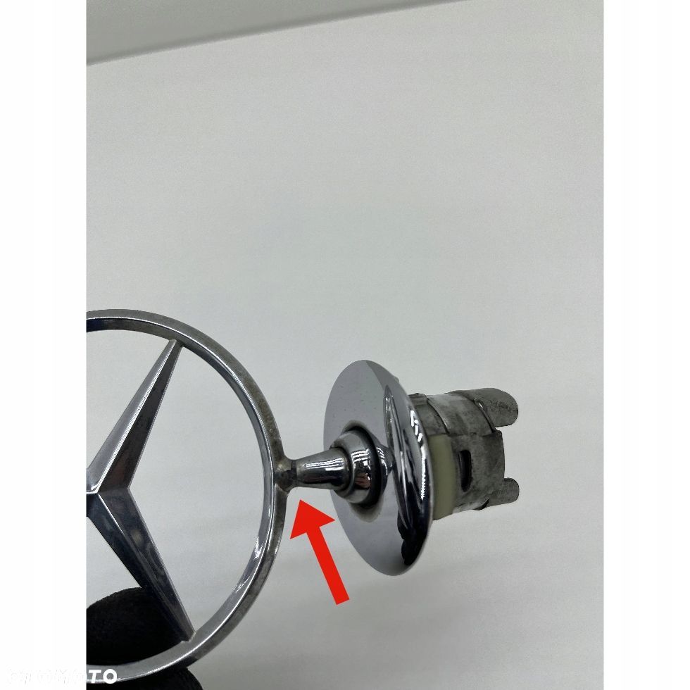 MERCEDES ZNACZEK EMBLEMAT PRZÓD A2108800186 - 4
