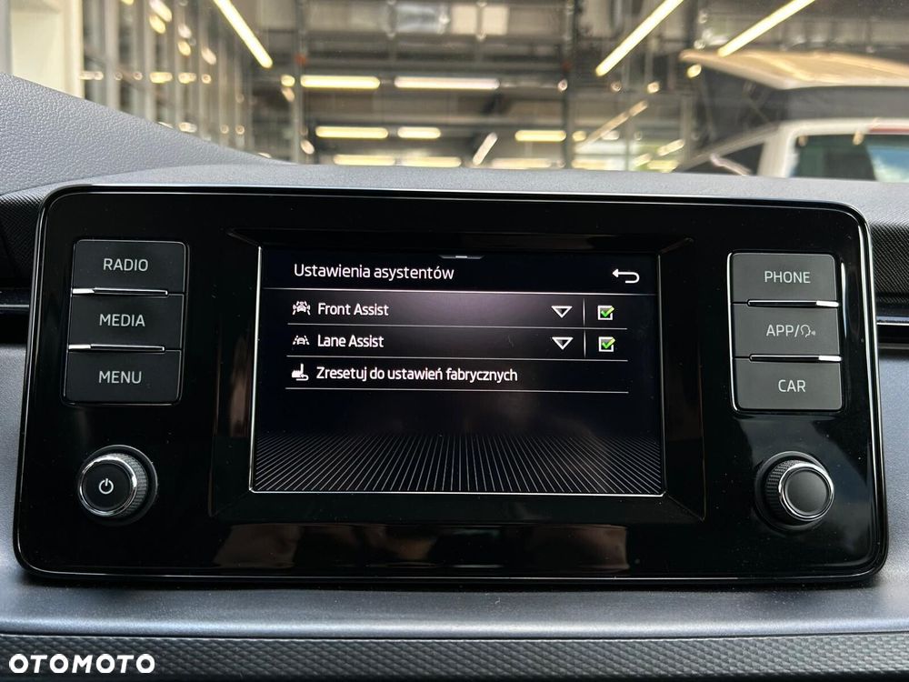 Skoda Scala 1.0 TSI Ambition - 28