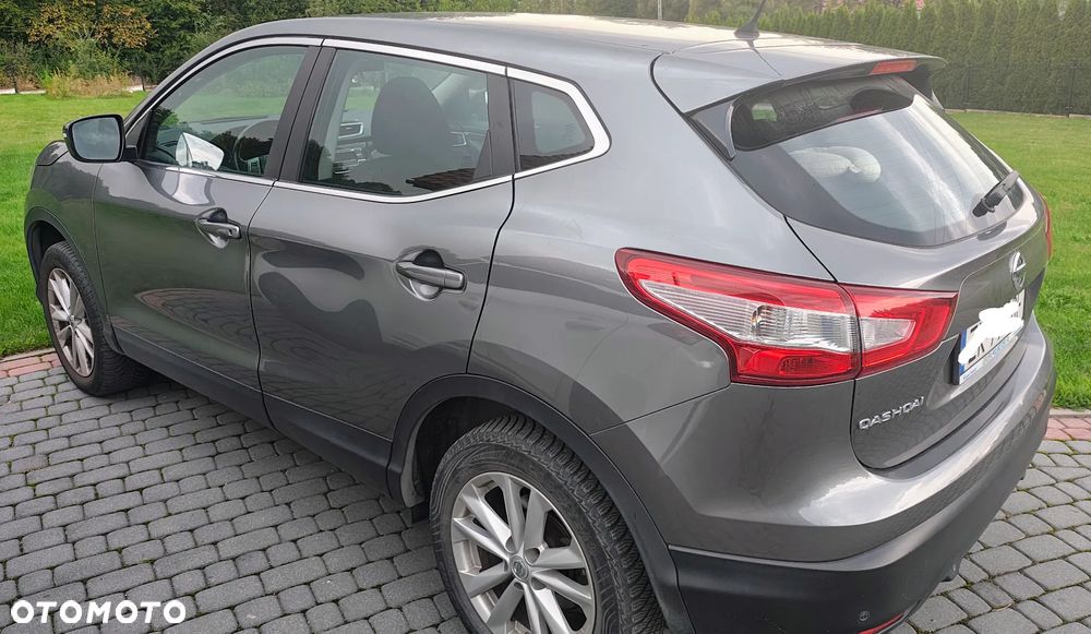 Nissan Qashqai 1.2 DIG-T Acenta EU6 - 7