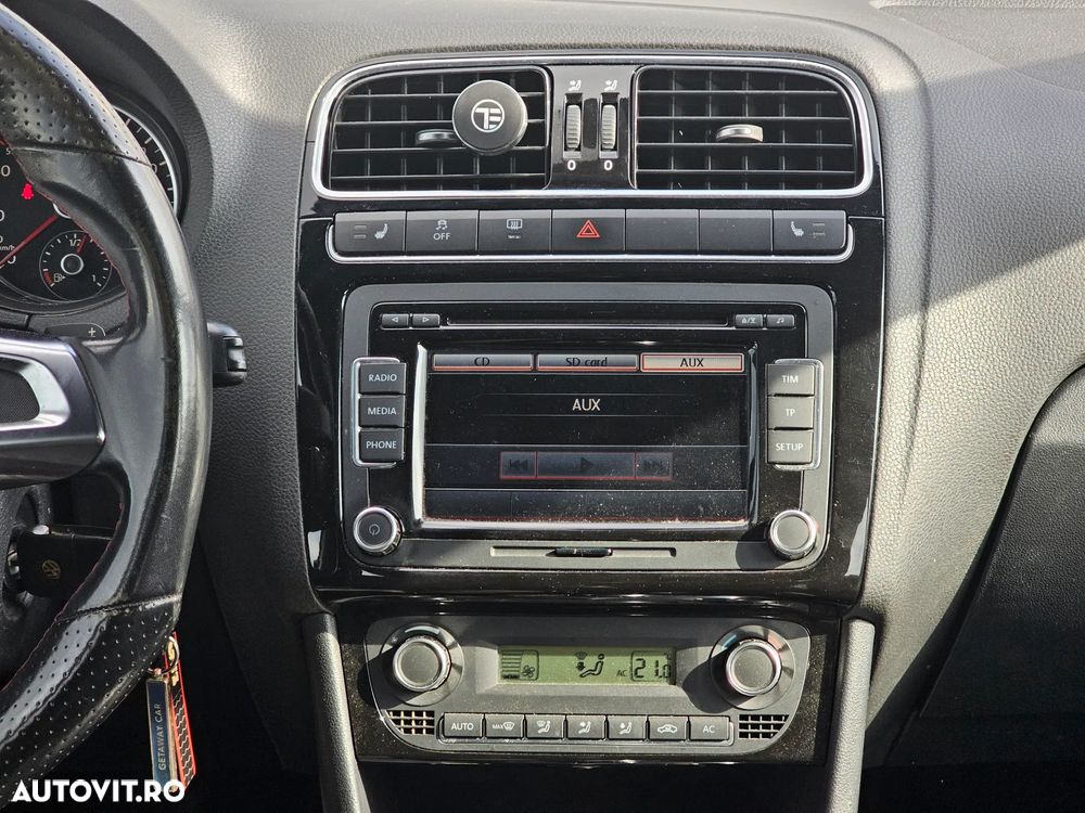 Volkswagen Polo - 16