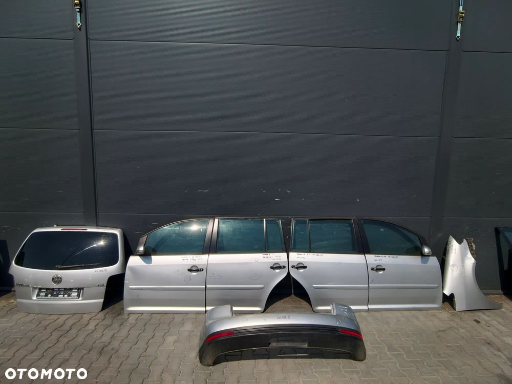 DRZWI LEWY PRAWY TYŁ VW TOURAN I - 2