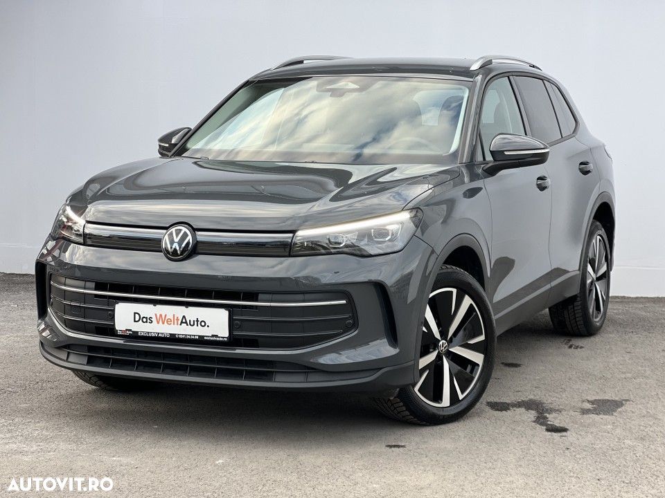 Volkswagen Tiguan - 1