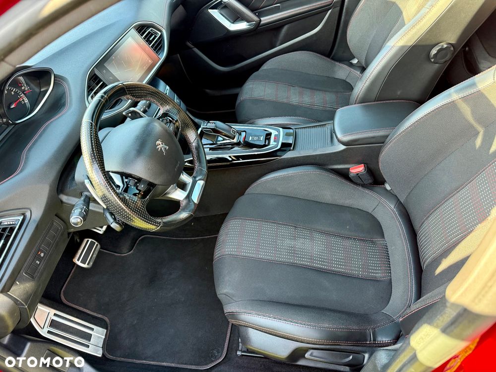 Peugeot 308 PureTech 130 GPF EAT8 Stop & Start GT - 18