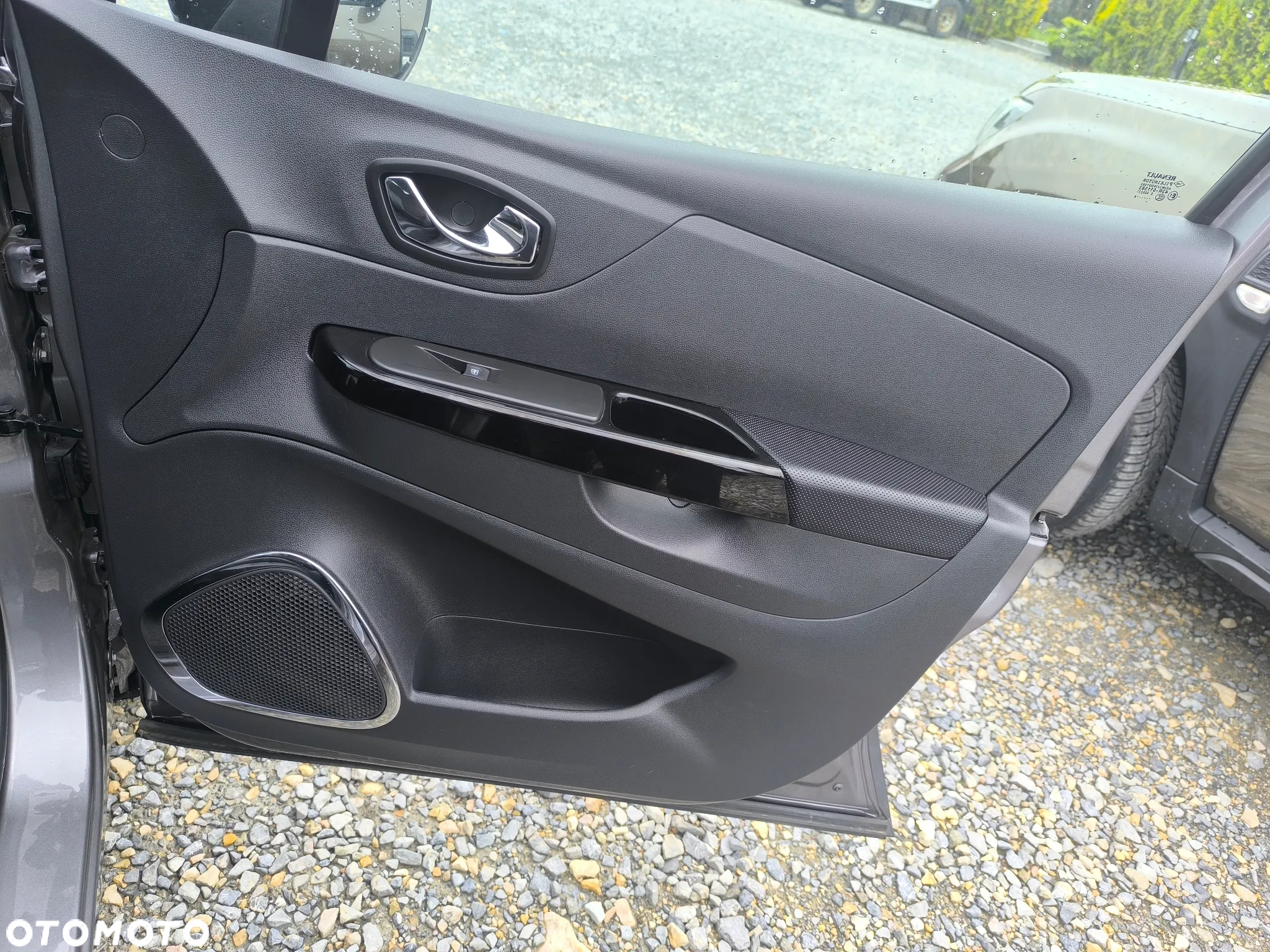 Renault Captur 1.2 Energy TCe XMOD EDC EU6 - 22