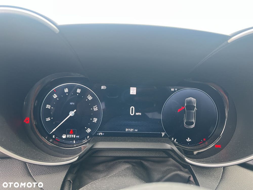 Alfa Romeo Giulia 2.0 Turbo 16V AT8-Q4 Veloce - 8