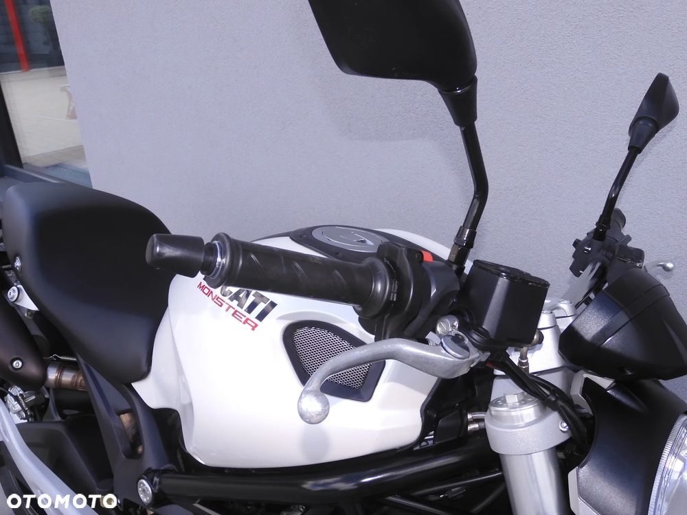 Ducati 696 - 5