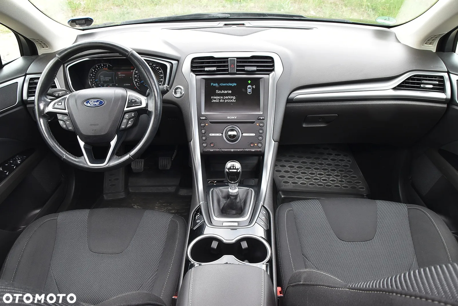 Ford Mondeo - 21