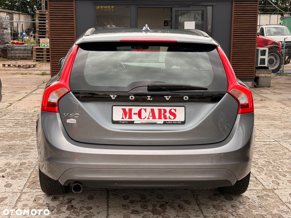 Volvo V60 D3 Momentum Core - 7