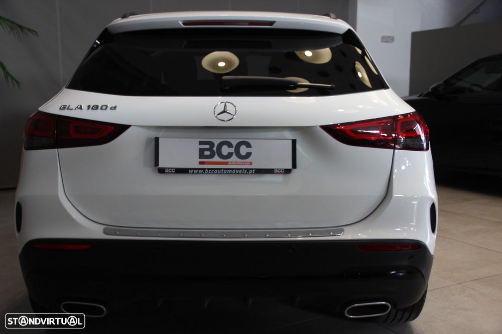 Mercedes-Benz GLA 180 d AMG Line - 7