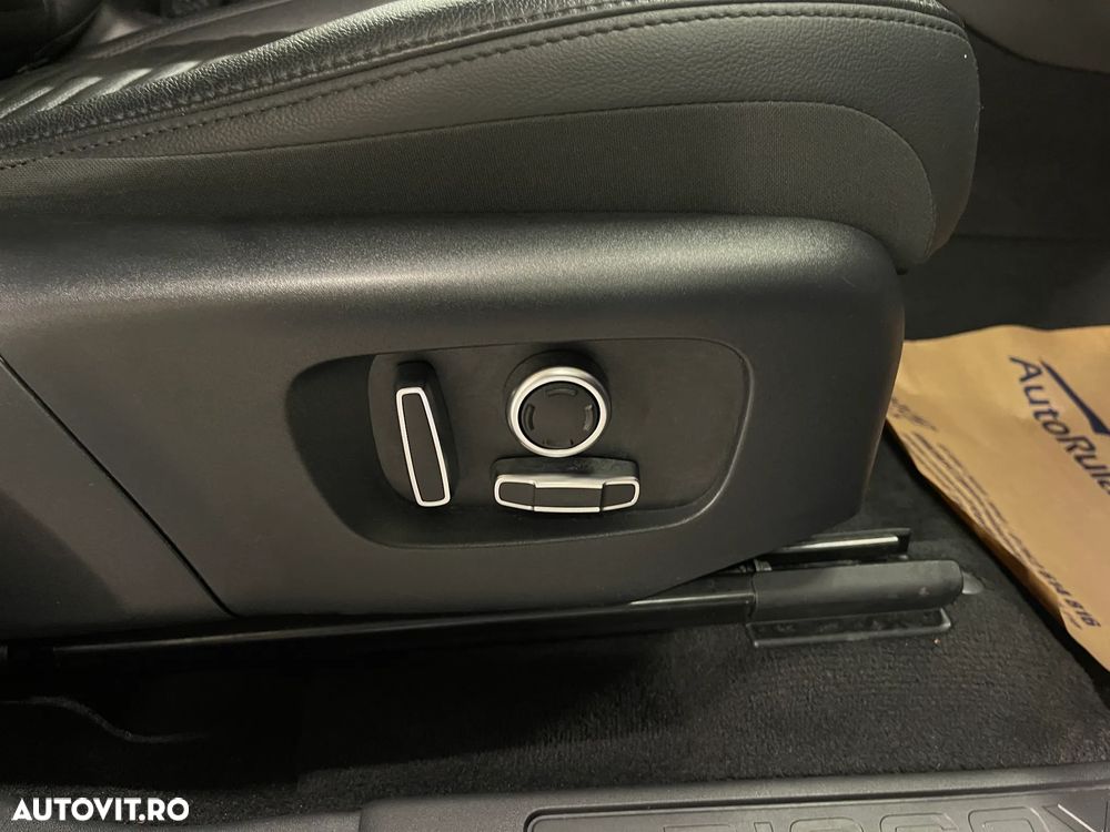 Land Rover Discovery Sport - 25