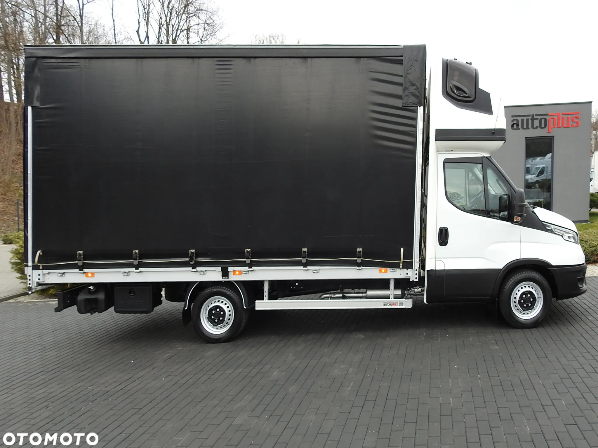 Iveco DAILY  35S18 PRITSCHE PLANE 10 PALETTEN WEBASTO TEMPOMAT LED LICHTER KLIMAANLAGE 180PS [ 437602 ] - 8