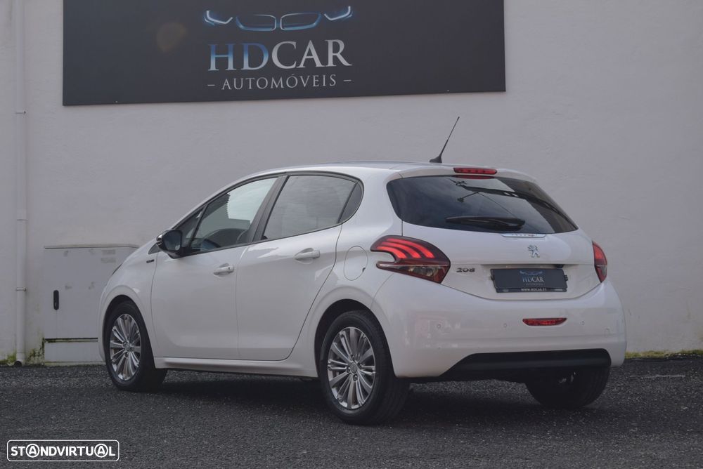 Peugeot 208 1.5 BlueHDi Signature - 2