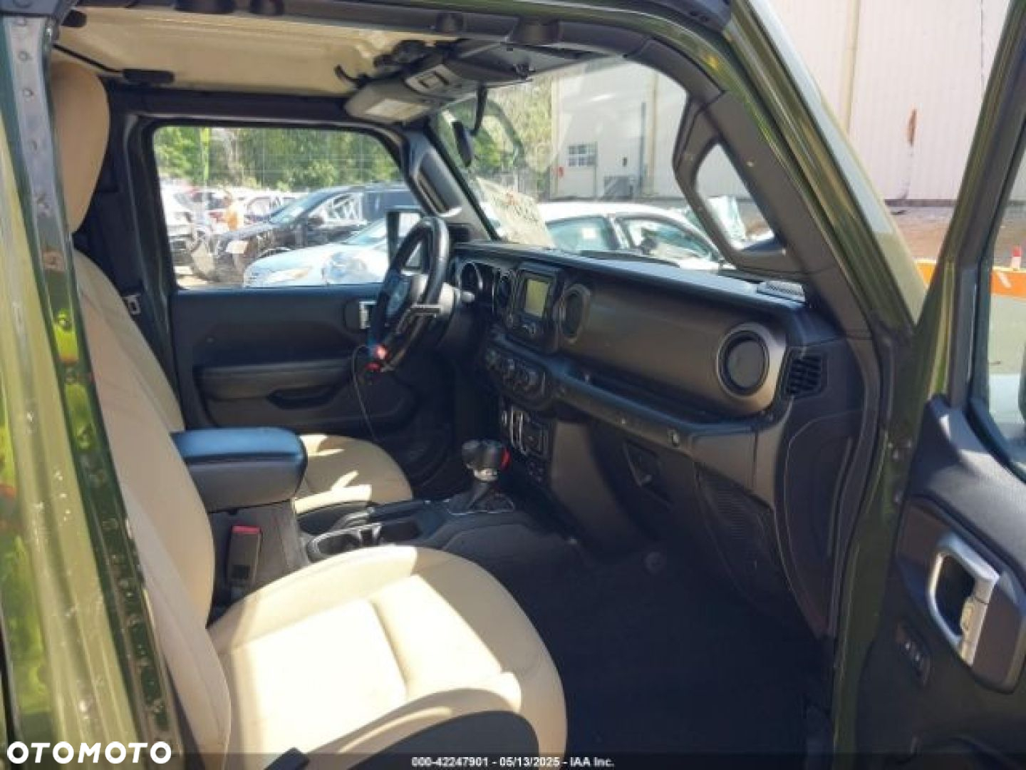 Jeep Wrangler - 9