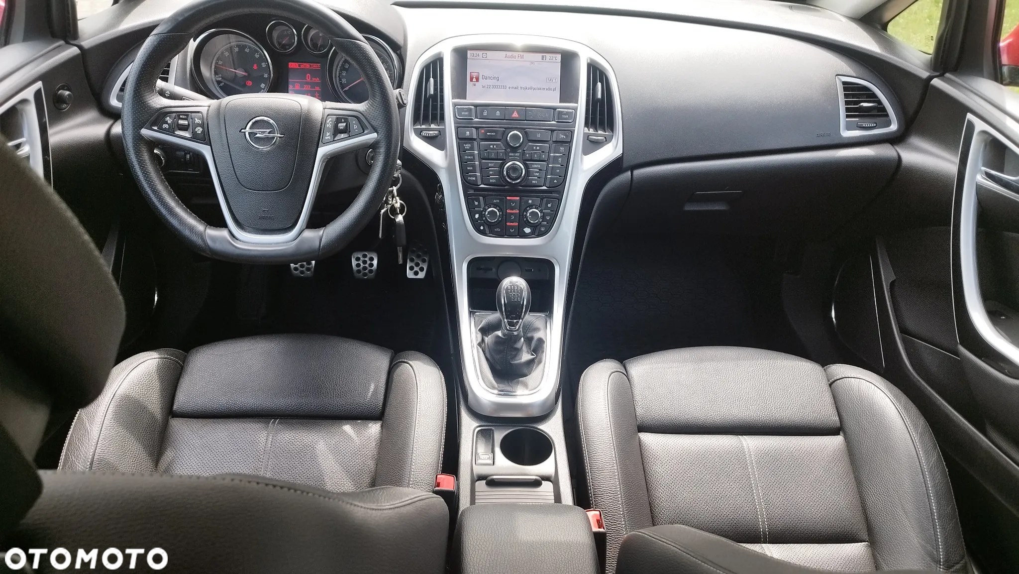 Opel Astra IV GTC 1.6 T Sport - 17