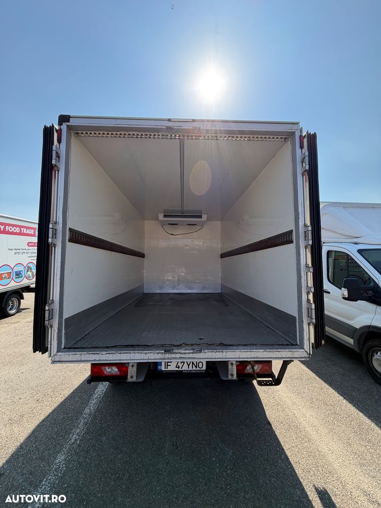 Ford Transit - 6