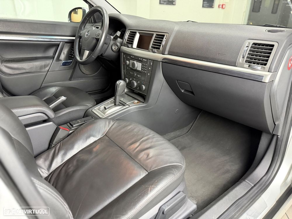 Opel Vectra 1.9 CDTi Auto. - 23
