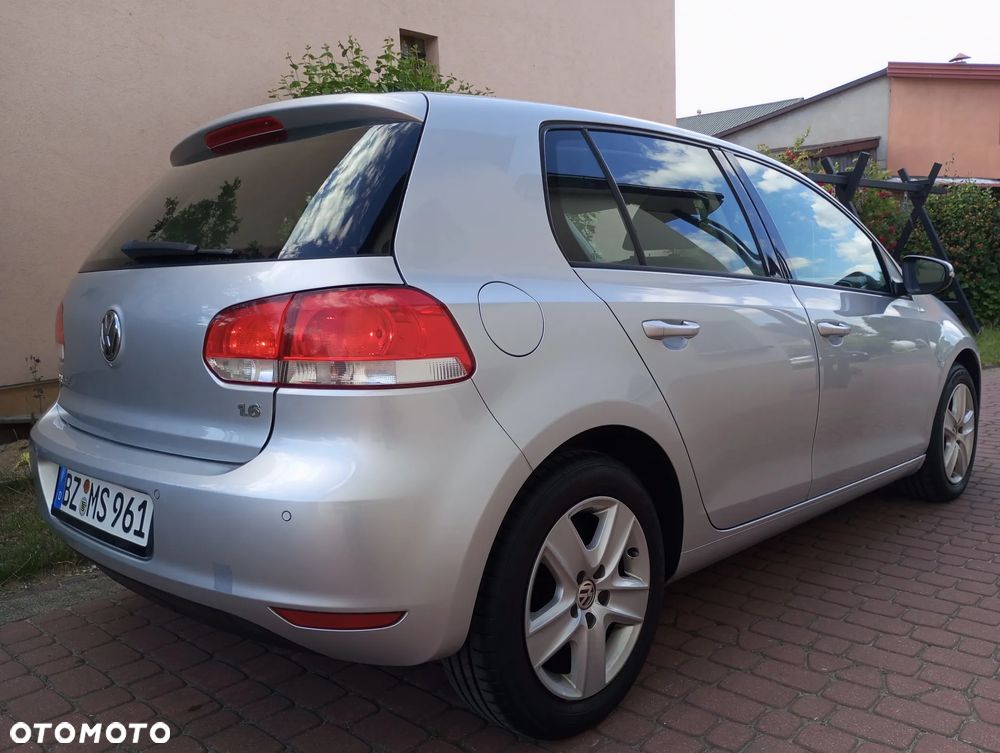 Volkswagen Golf - 12