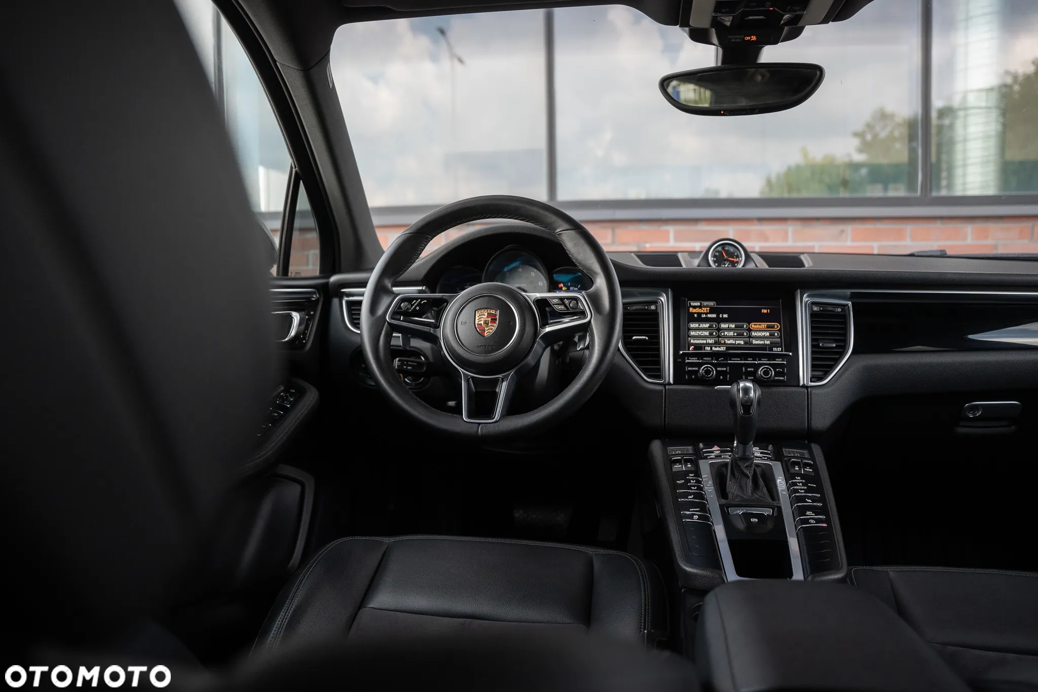 Porsche Macan S - 26