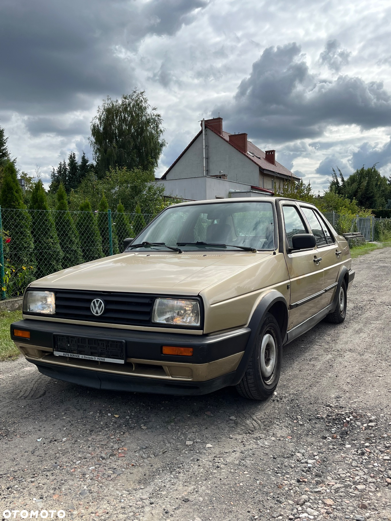 Volkswagen Jetta ver-1-6-gl - 2