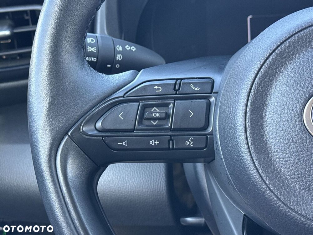 Toyota Yaris Hybrid 1.5 Style - 21
