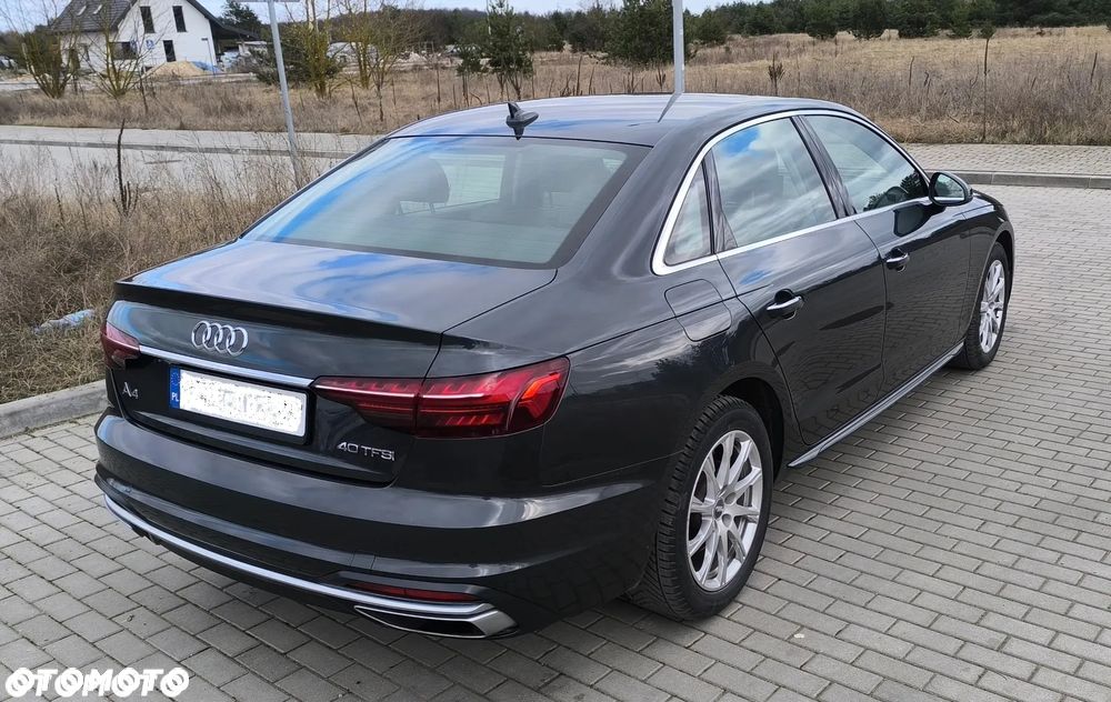 Audi A4 Limousine 40 TFSI S tronic - 7