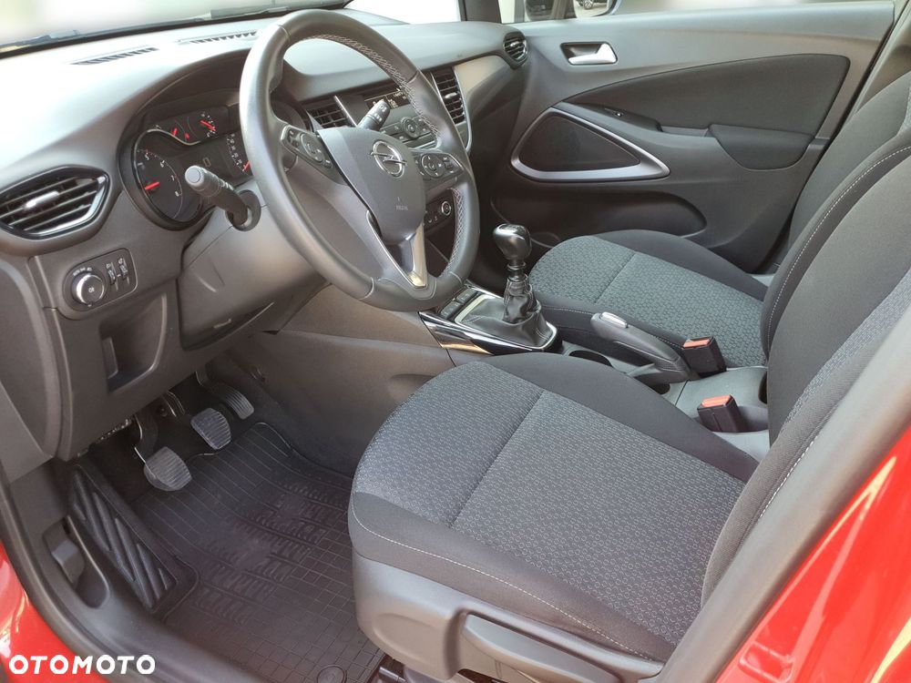 Opel Crossland - 13