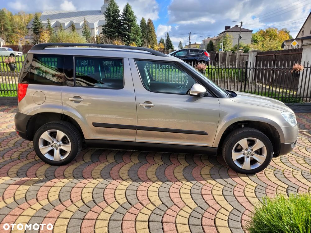 Skoda Yeti 2011 photo 4