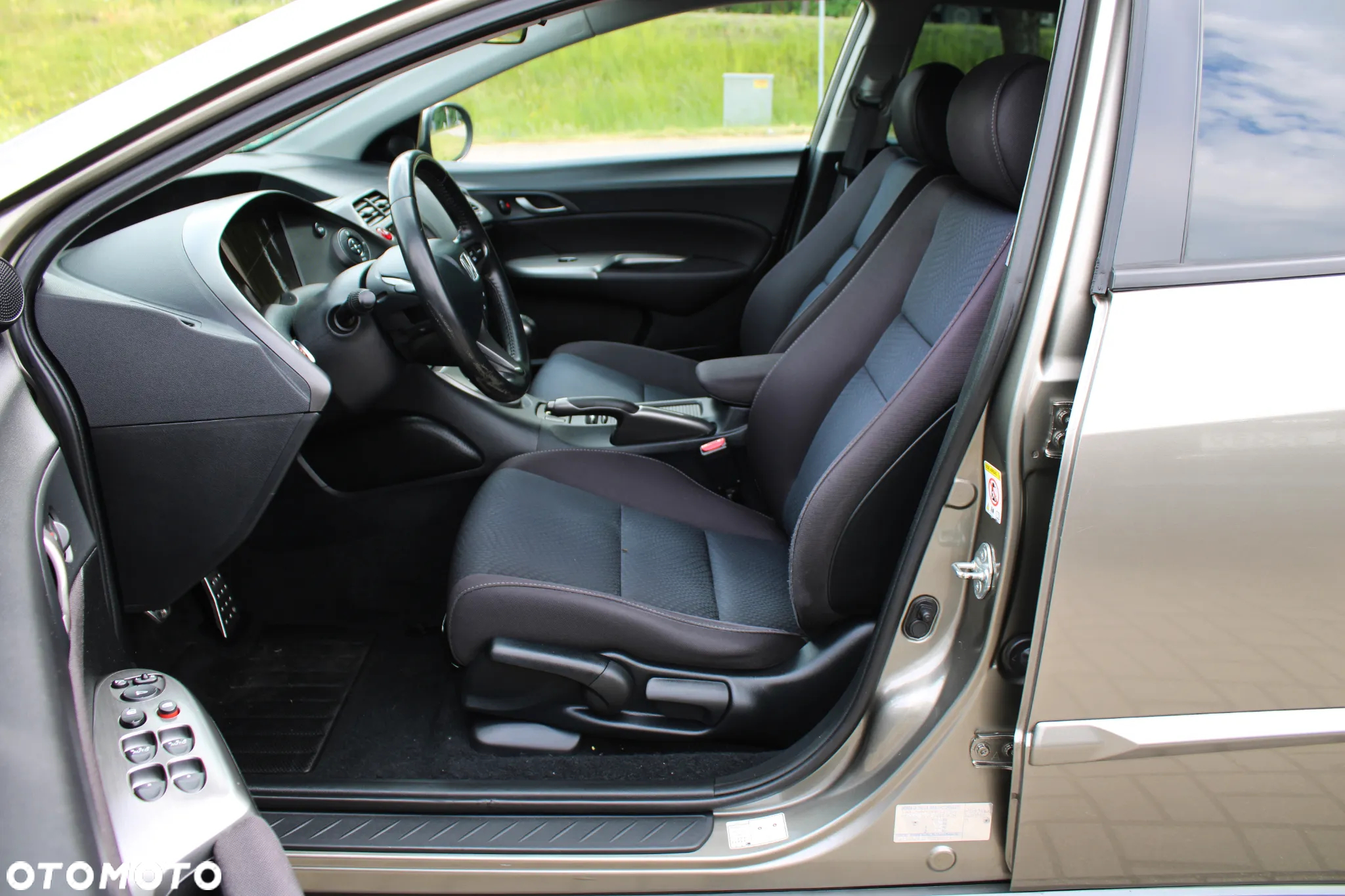 Honda Civic 1.8i-VTEC Sport - 23